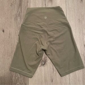 Lululemon Athletica Green Bike Shorts High-Waisted Stretch